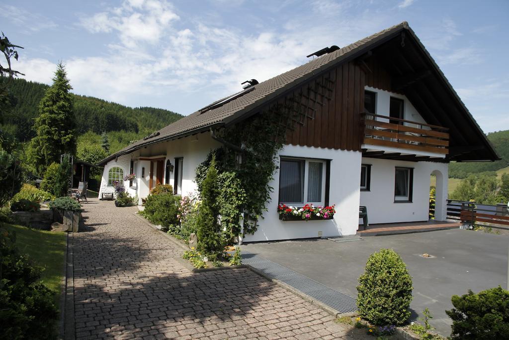 Ferienwohnung Buecker Schmallenberg Ngoại thất bức ảnh